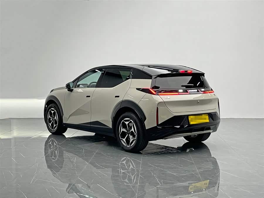 Zeekr X 2025 car image #5