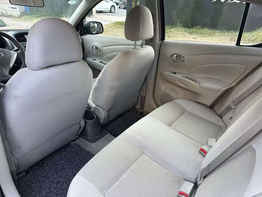 Nissan Sunny 2016 #5 Nissan Sunny 2016 car image #5