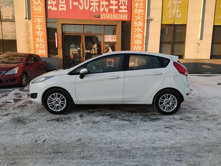 Ford Fiesta 2015 #5 Ford Fiesta 2015 immagine di auto #5