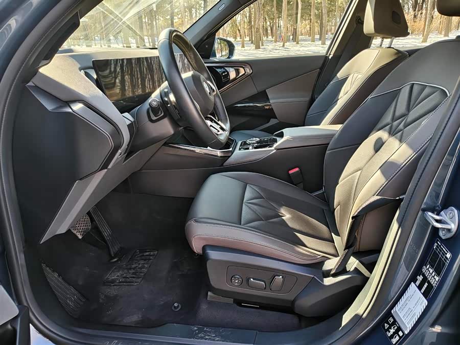 BMW X3 2025 immagine di auto #5