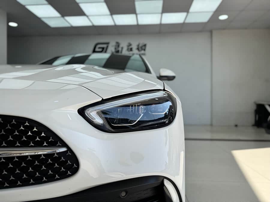 Mercedes-Benz C Class 2024 car image #5