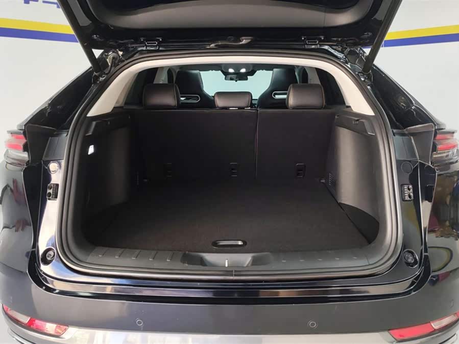 Changan UNI-K iDD 2021 car image #5