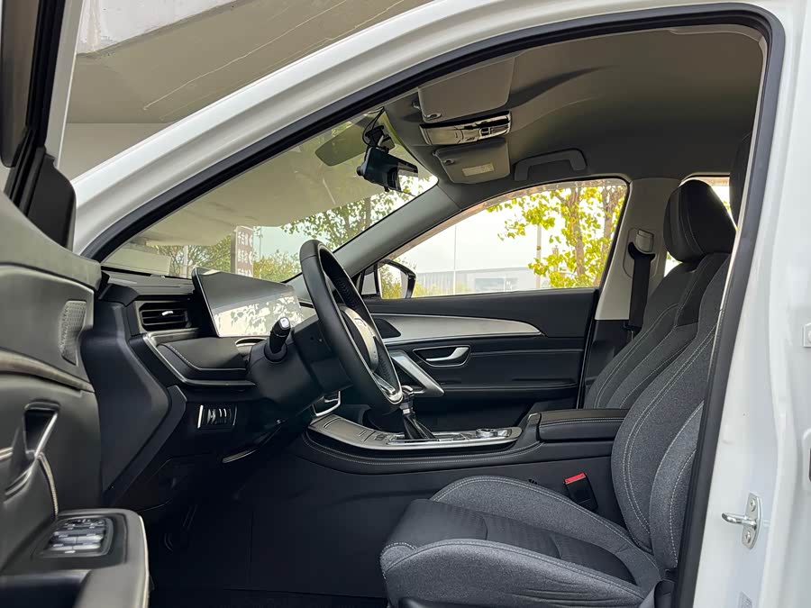 Jetour X70 PLUS 2021 #5 Jetour X70 PLUS 2021 car image #5