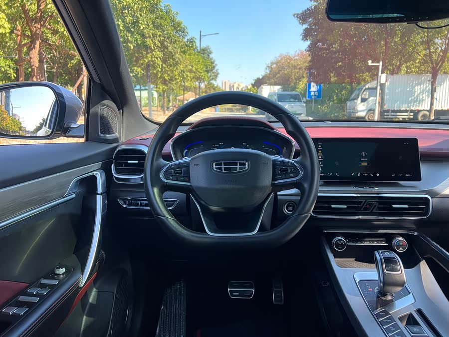 GEELY Coolray 2019 car image #5