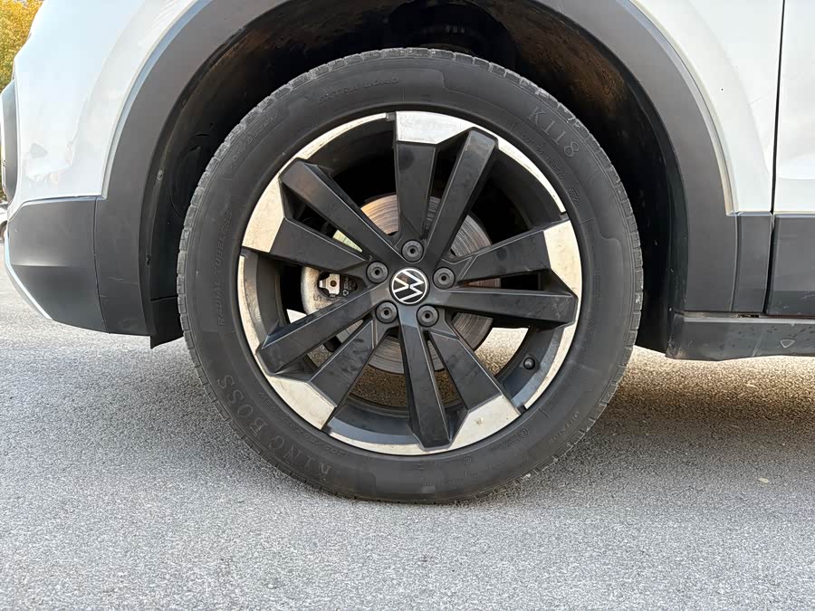 Volkswagen Tacqua 2023 #5 Volkswagen Tacqua 2023 car image #5