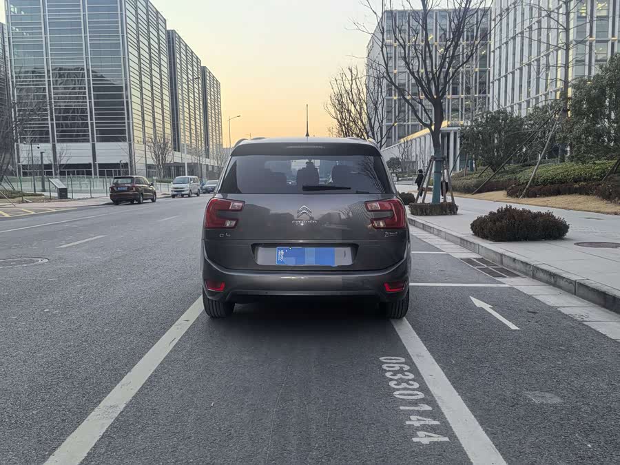 Citroen C4 PICASSO 2017 imagem de carro #5