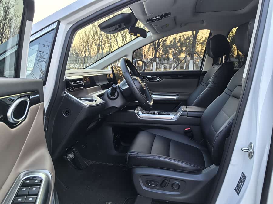 GAC Trumpchi E8 2024 car image #5