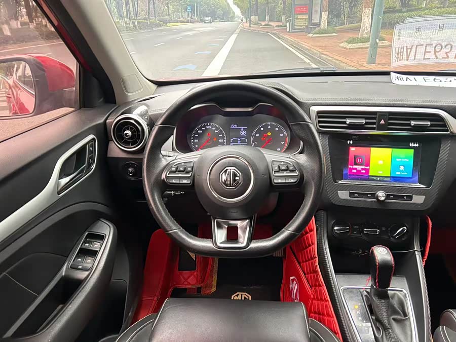 MG ZS 2018 imagen de coche #5