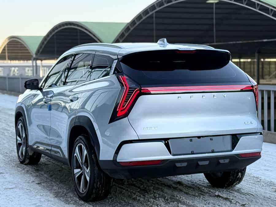 GEELY Boyue L 2025 car image #5