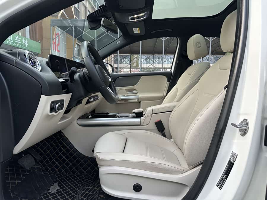 Mercedes-Benz EQA Class 2022 #5 Mercedes-Benz EQA Class 2022 immagine di auto #5