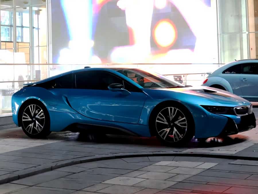 BMW i8 2016 صورة سيارة #5