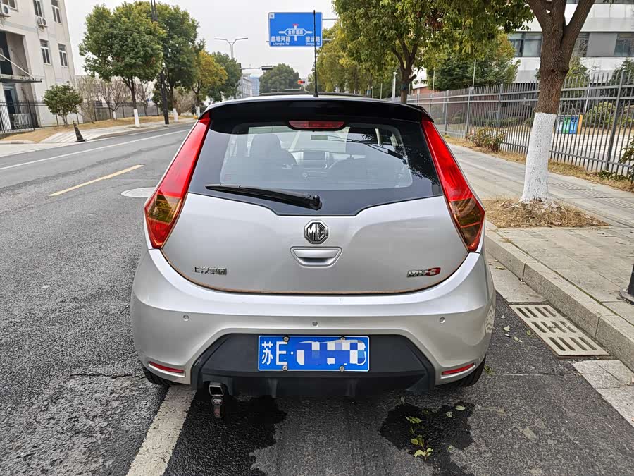 MG 3 2012 car image #5