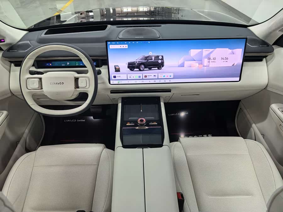 Lynk & Co 900 2025 car image #5