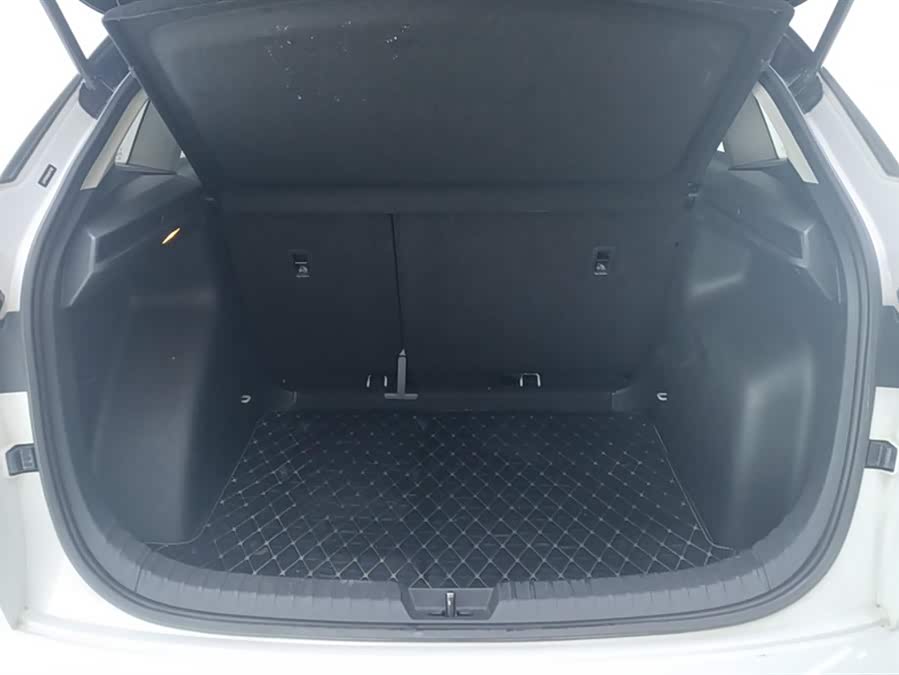 Skoda Kamiq 2020 car image #5