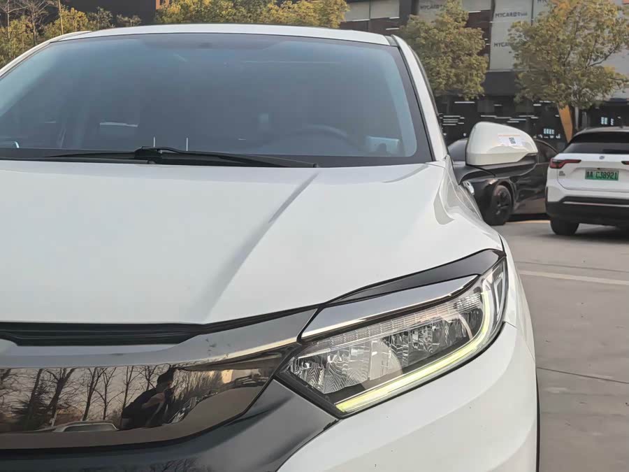 Honda VEZEL 2022 #5 Honda VEZEL 2022 car image #5