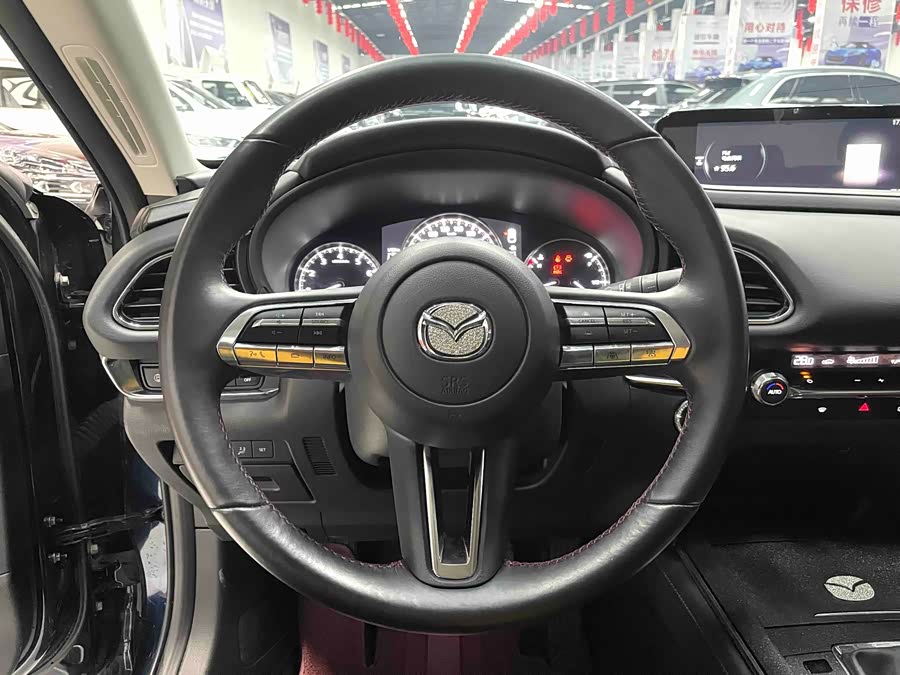 Mazda CX-30 2023 car image #5