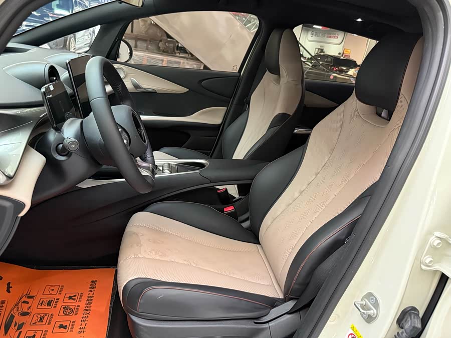 BYD Dolphin 2023 #5 BYD Dolphin 2023 car image #5
