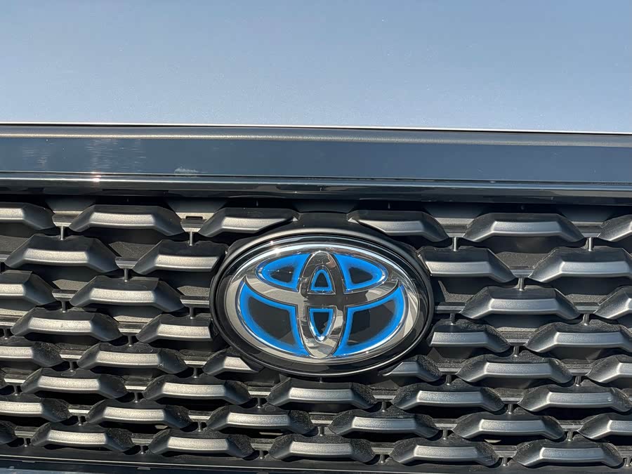Toyota Corolla Cross 2024 car image #5