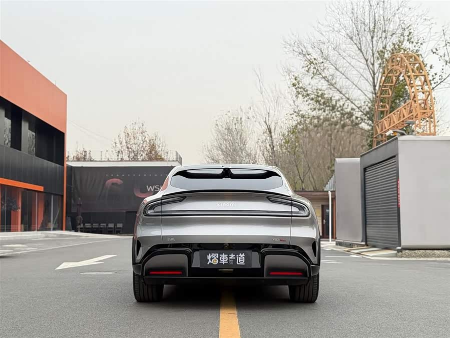 MI YU7 2025 immagine di auto #5