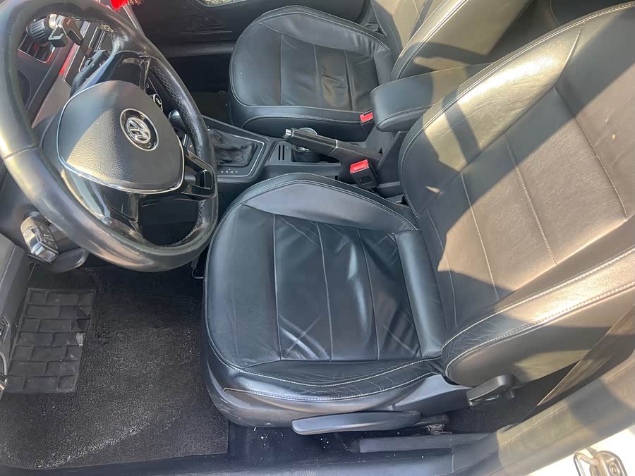 Volkswagen Lavida 2016 car image #5