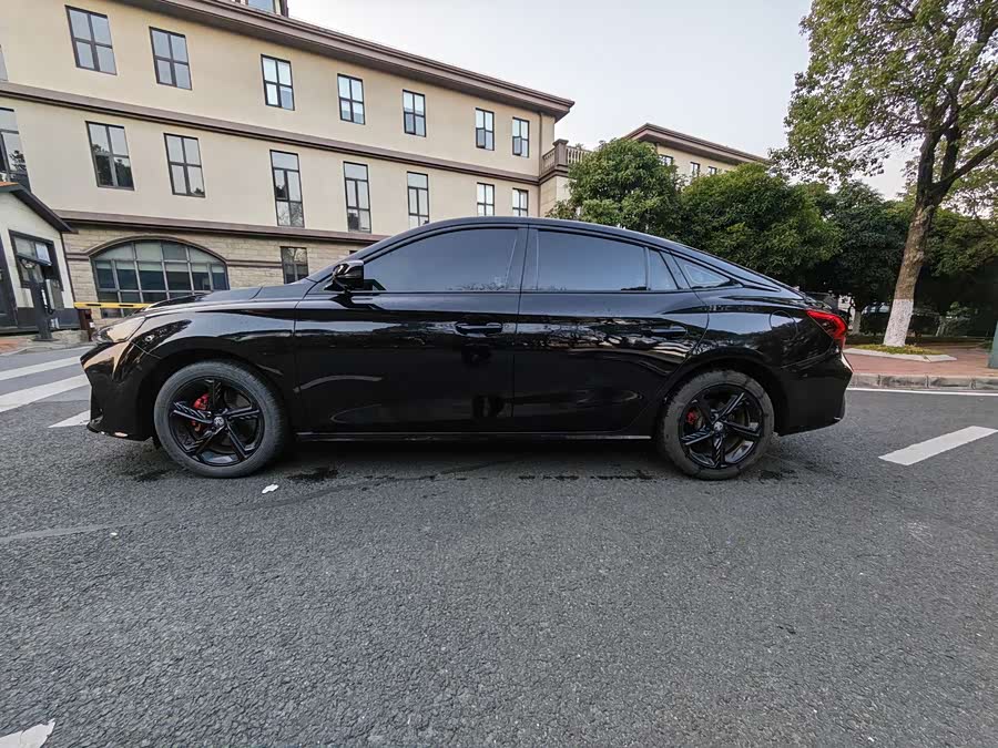 MG 5 Scorpio 2022 #5 MG 5 Scorpio 2022 car image #5