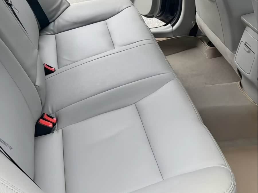 GEELY Emgrand 2015 #5 GEELY Emgrand 2015 immagine di auto #5