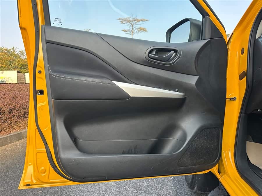 日产 纳瓦拉 2020 汽车图片 #5