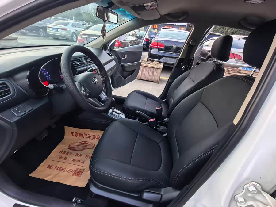 起亚 起亚K2 2013 汽车图片 #5