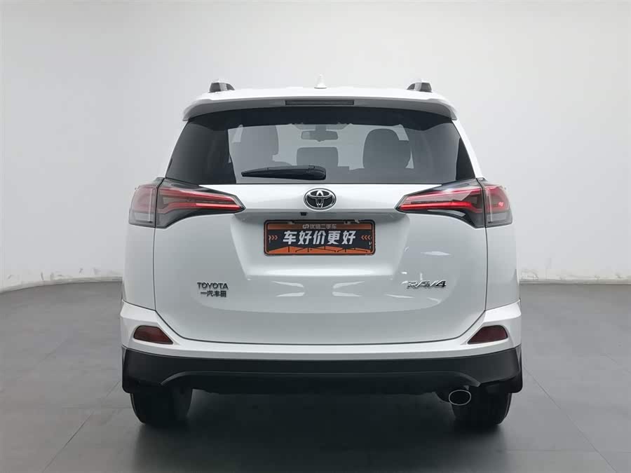 Toyota RAV4 2019 car image #5