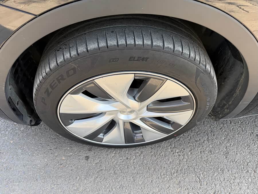 特斯拉 Model Y 2023 汽车图片 #5