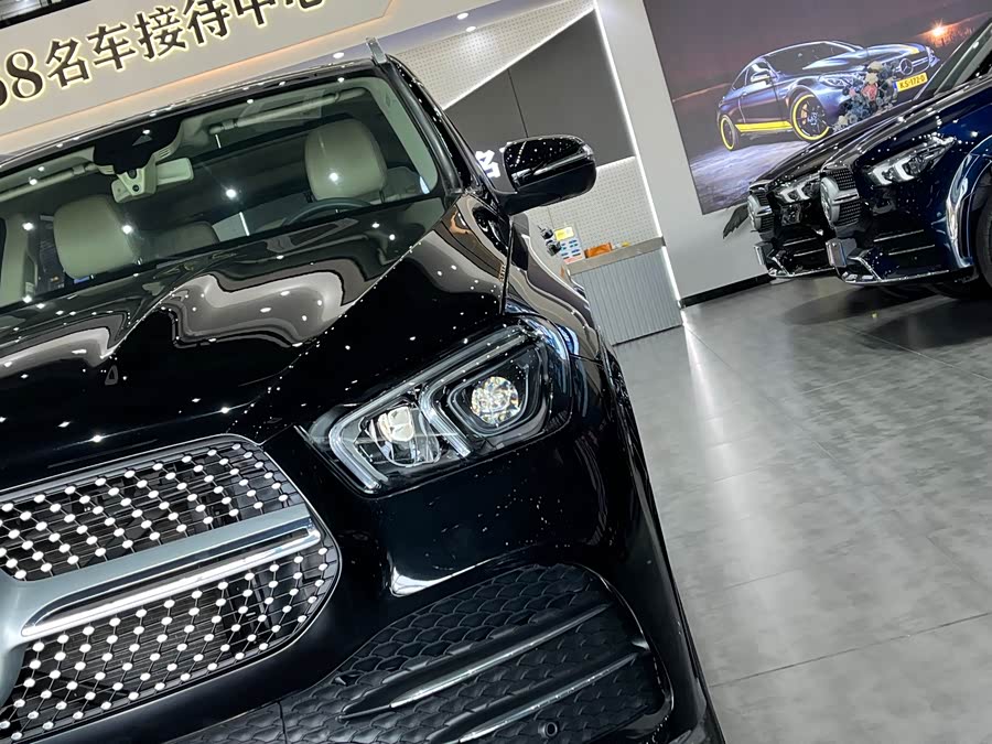 Mercedes-Benz GLE Class 2019 #5 Mercedes-Benz GLE Class 2019 car image #5