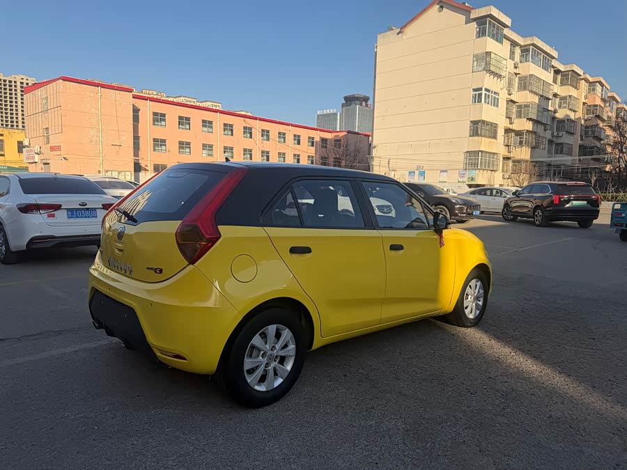 MG 3 2015 car image #5