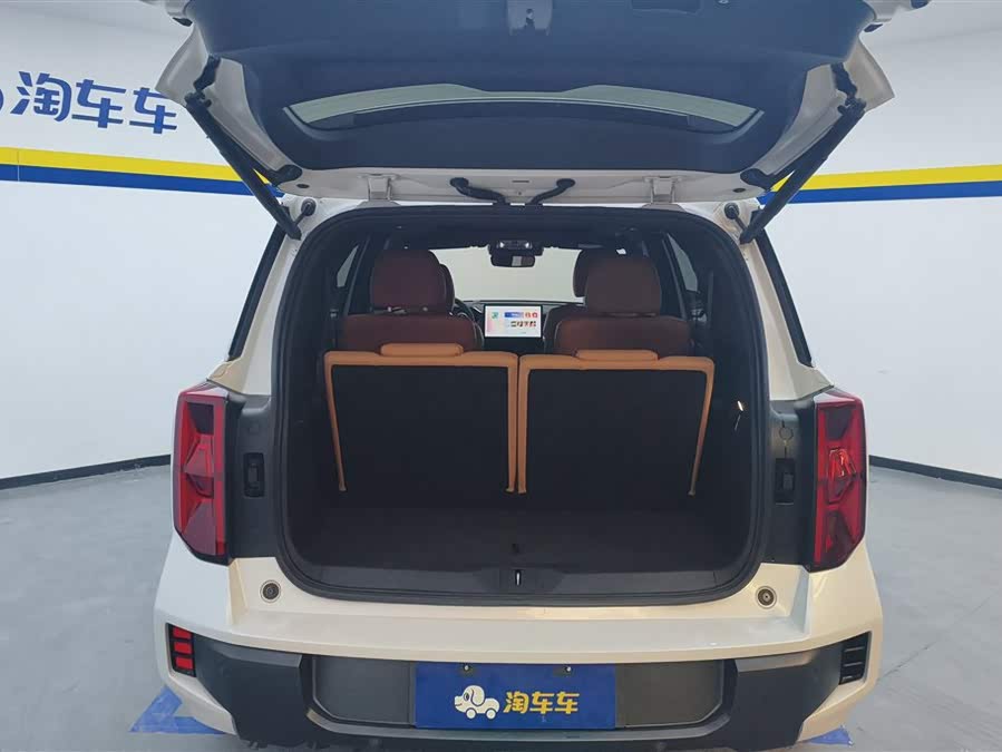 GAC Trumpchi ES9 2023 #5 GAC Trumpchi ES9 2023 car image #5