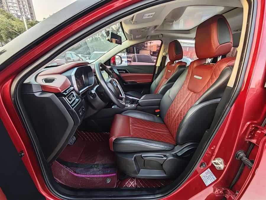 Forthing T5 2019 صورة سيارة #5