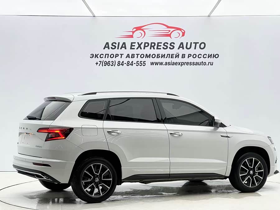 Skoda Karoq 2023 #5 Skoda Karoq 2023 car image #5