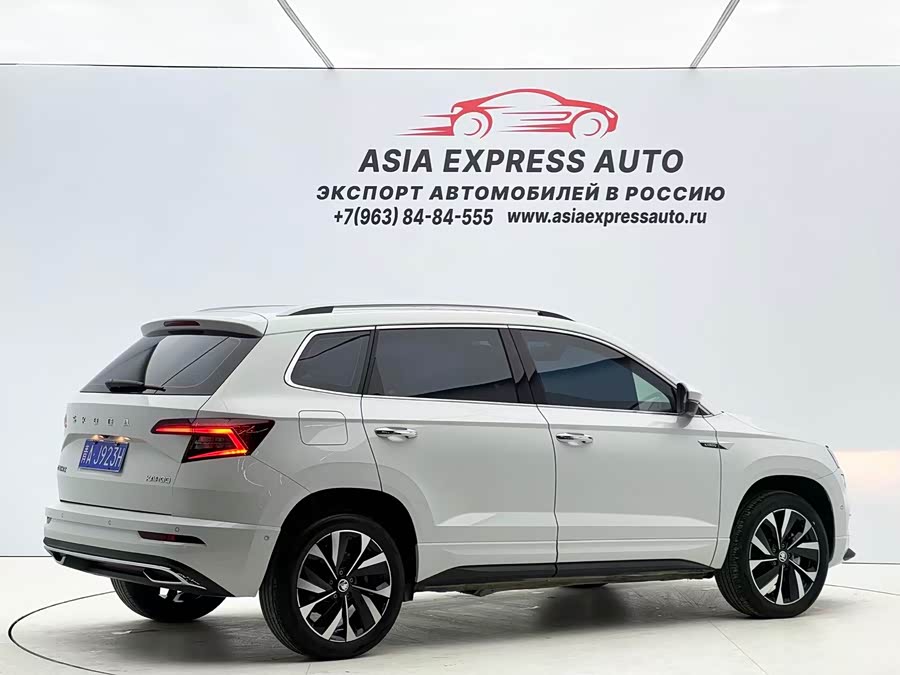 Skoda Karoq 2023 изображение автомобиля #5