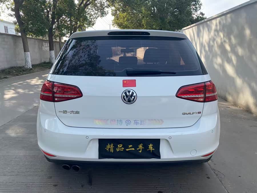 Volkswagen Golf 2014 car image #5