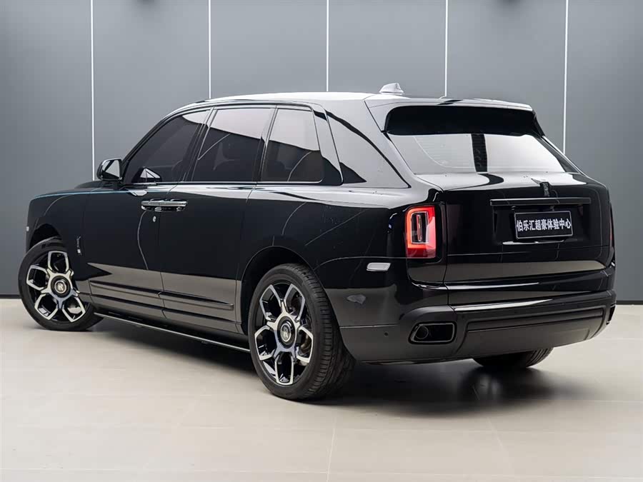 Rolls-Royce Cullinan 2022 car image #5