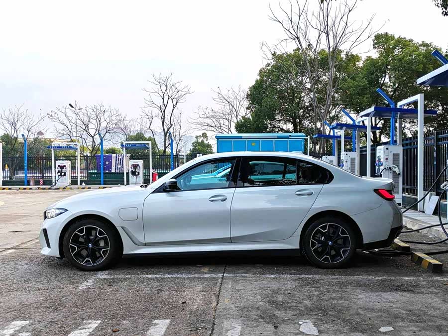 BMW i3 2024 #5 BMW i3 2024 car image #5