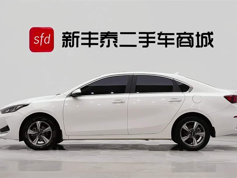 Kia K3 2019 car image #5