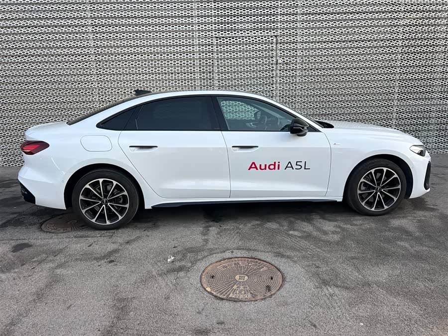 Audi 2025 #5 Audi 2025 car image #5