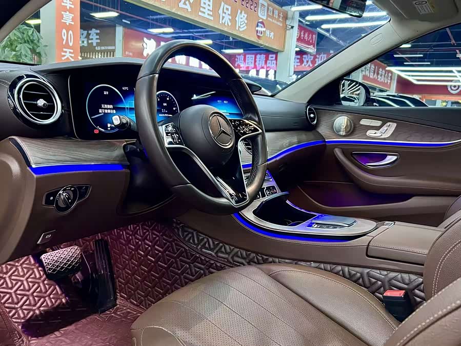 Mercedes-Benz E Class 2022 car image #5