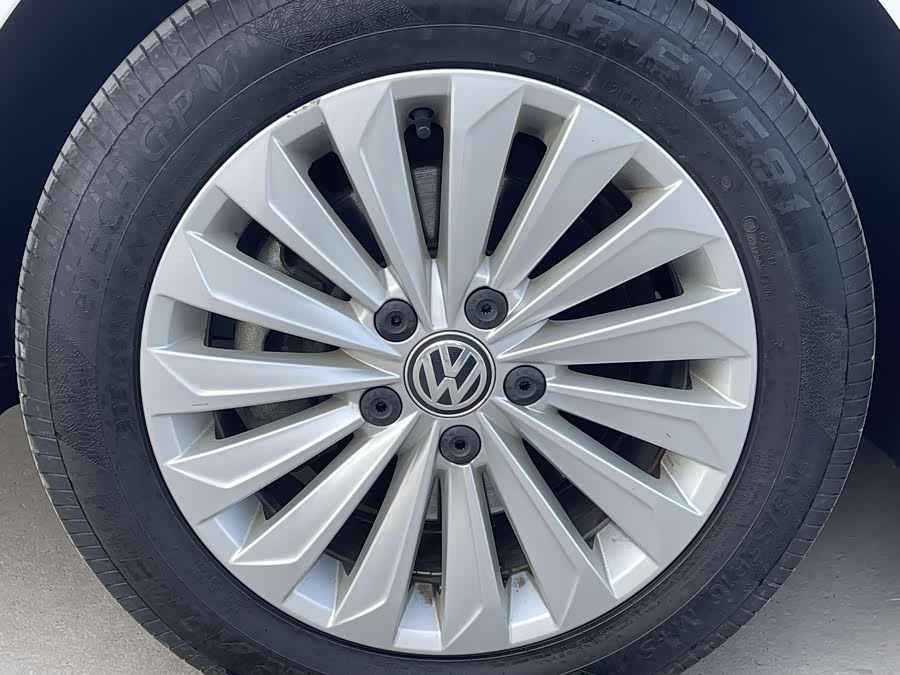 Volkswagen Lavida 2020 #5 Volkswagen Lavida 2020 car image #5