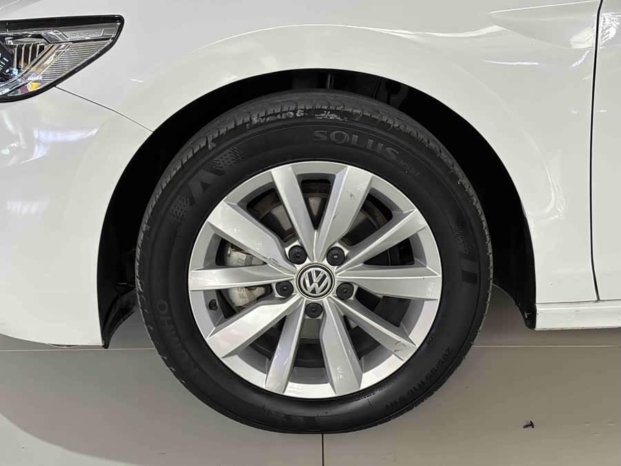 Volkswagen Bora 2020 car image #5