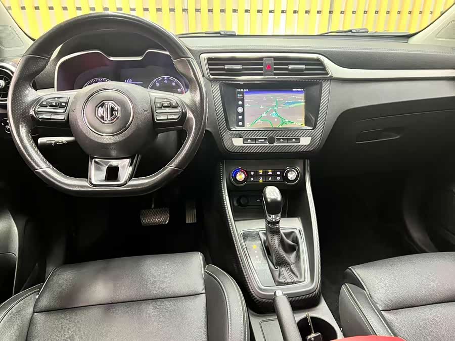 MG ZS 2017 car image #5