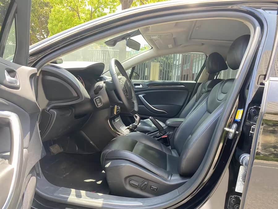 Citroen C5 2016 car image #5