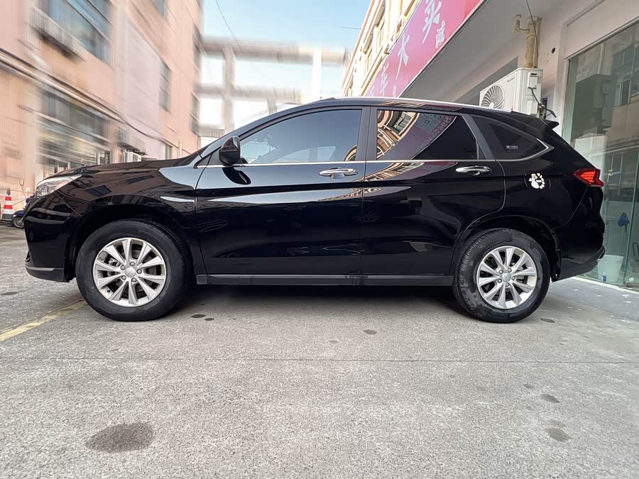 Haval M6 2023 #5 Haval M6 2023 car image #5