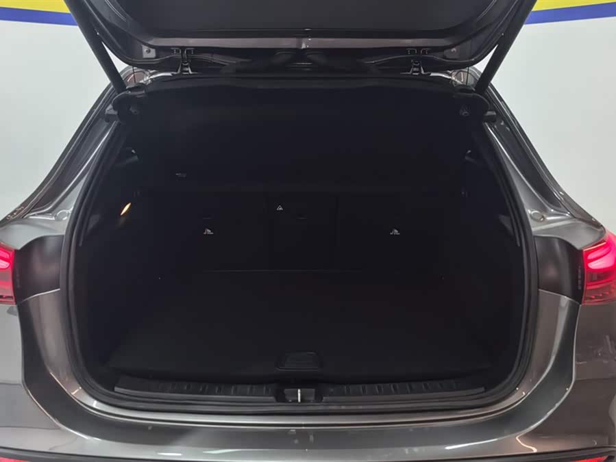 Mercedes-Benz GLA AMG 2023 car image #5