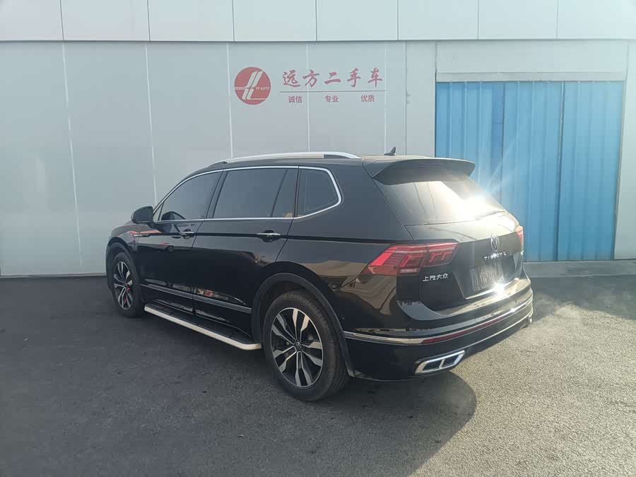 Volkswagen Tiguan L 2023 car image #5