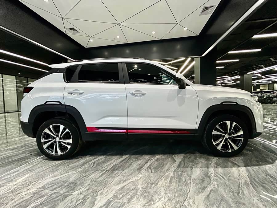 Changan CS35 Plus 2022 صورة سيارة #5